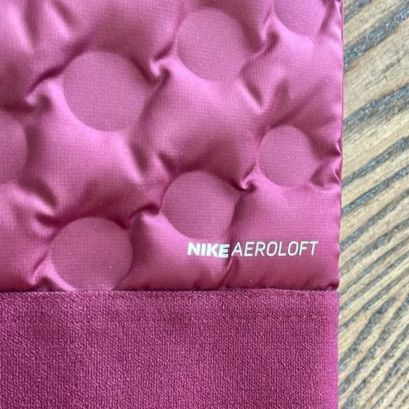 Nike Aeroloft Goose Down Running Vest - Picture 8 of 15